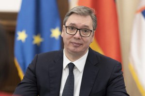 Presidente da Sérvia defende a Rússia